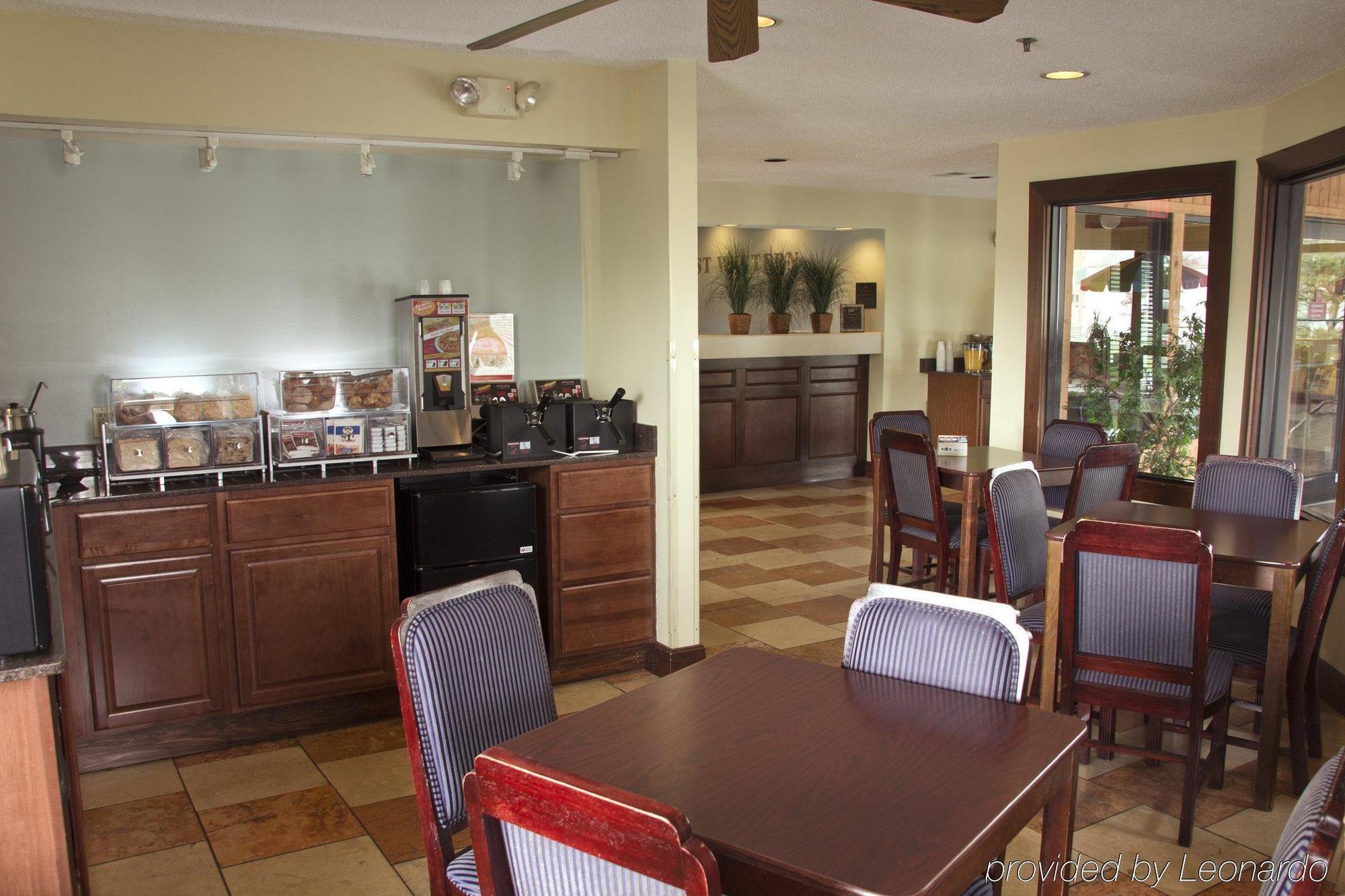 Best Western Norwalk Nhà hàng bức ảnh
